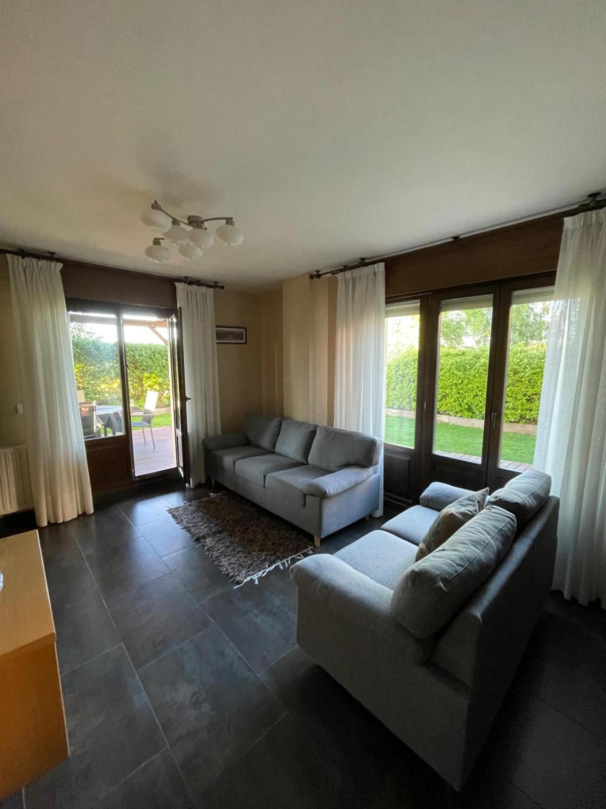 Apartamento Golf con Jardin Sojuela Exterior foto